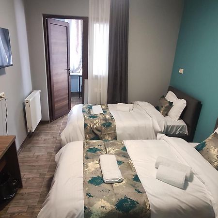Tbilicity Hotel Tbilisi Exteriör bild